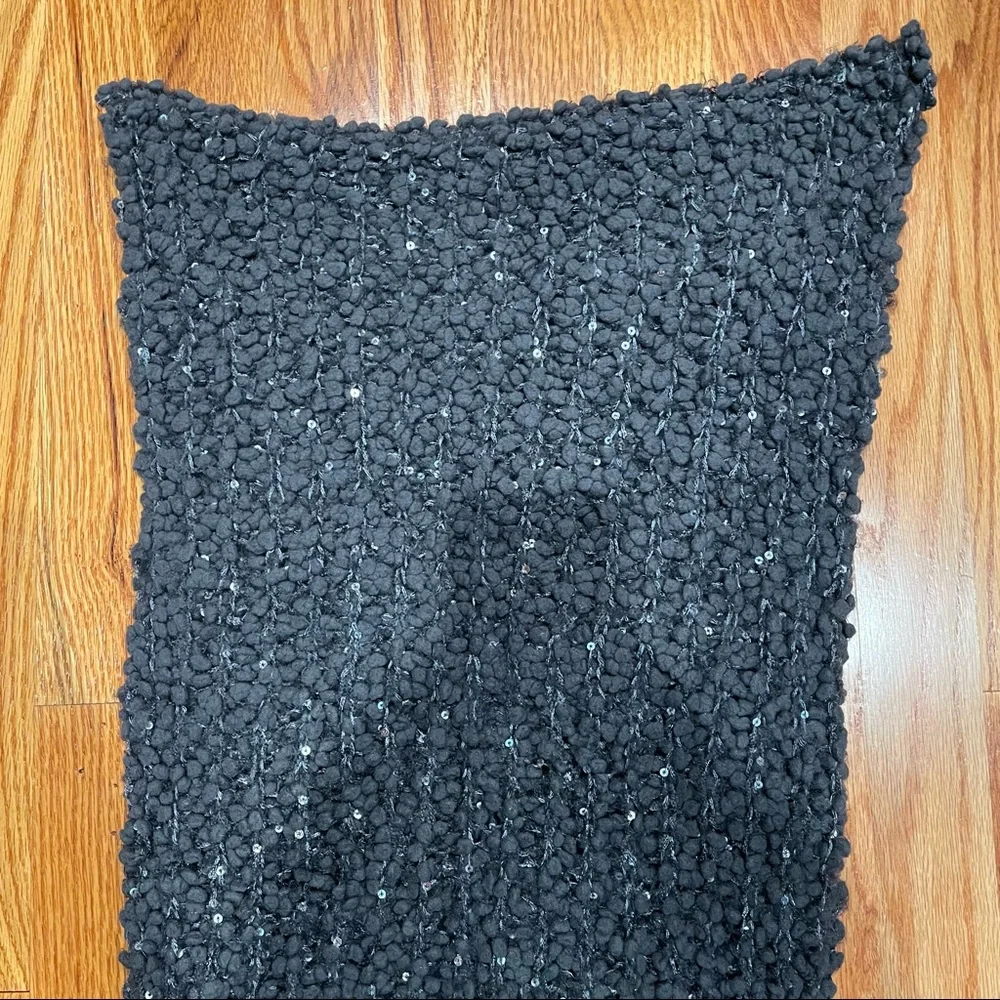 Anthropologie gray infinity scarf with sequins